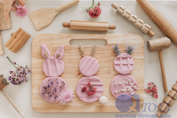 Personalised 9 Piece Wooden Play dough kit